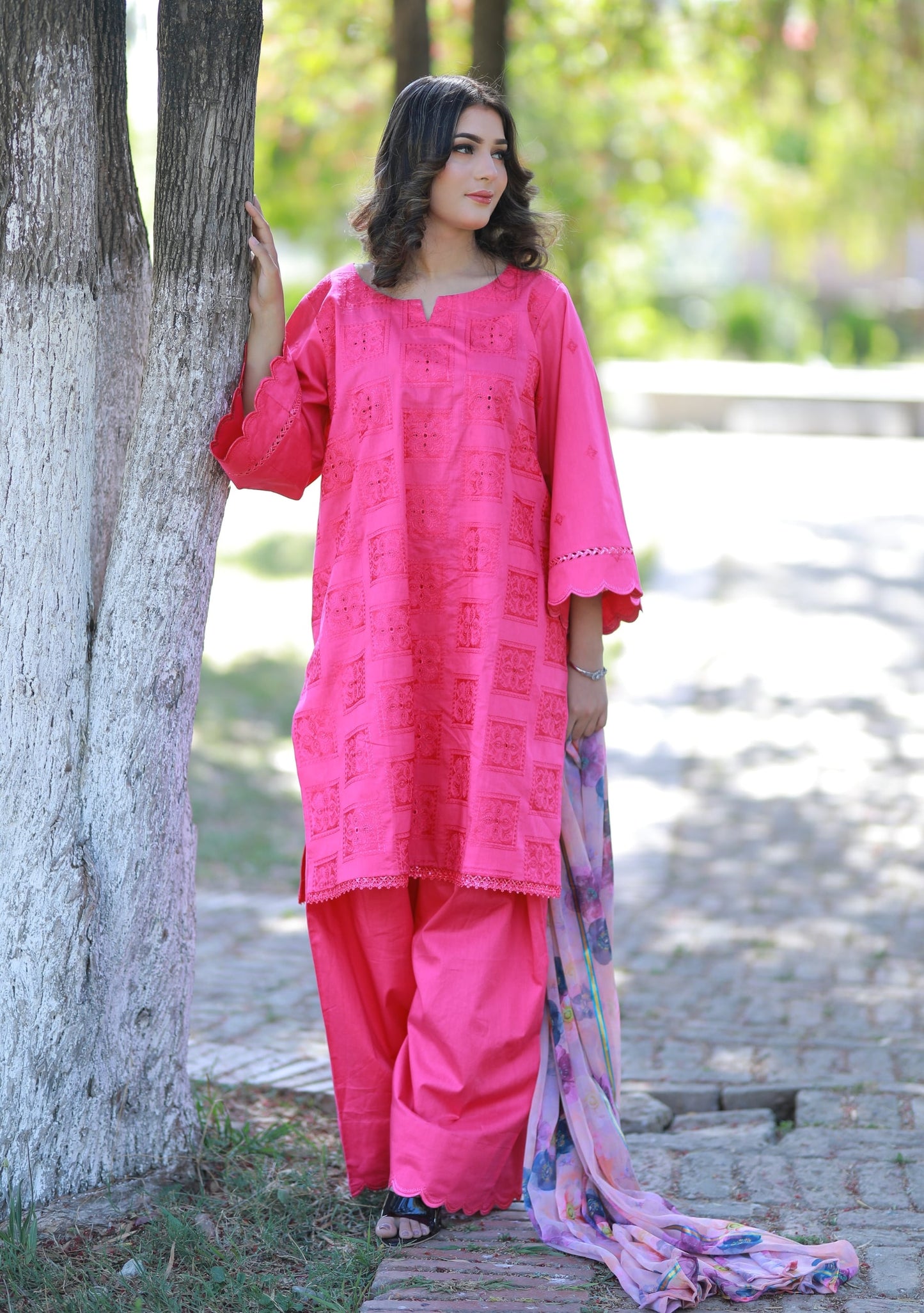 Pink Chikankari lawn 3 Piece