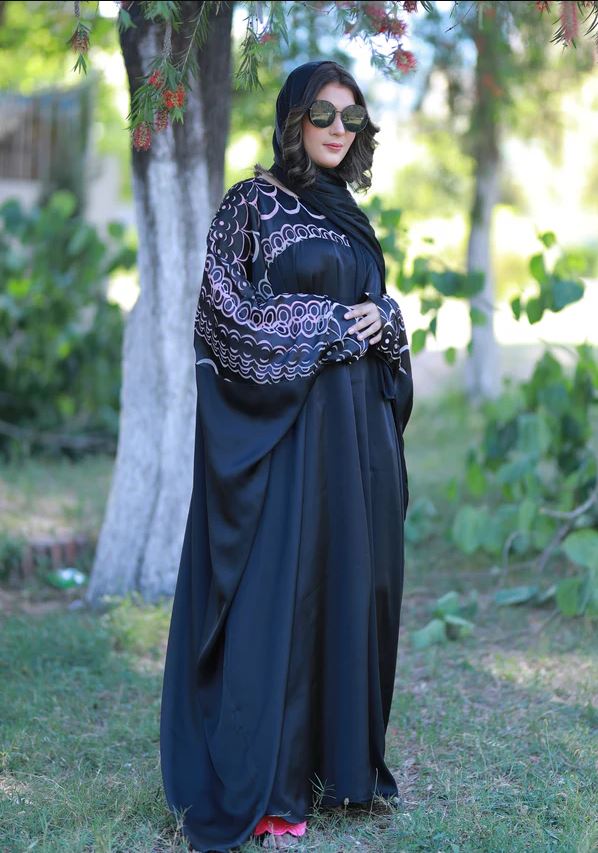 Taftan Style Abaya – Stitched